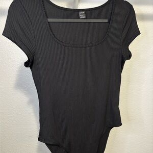 Black square neck Bodysuit